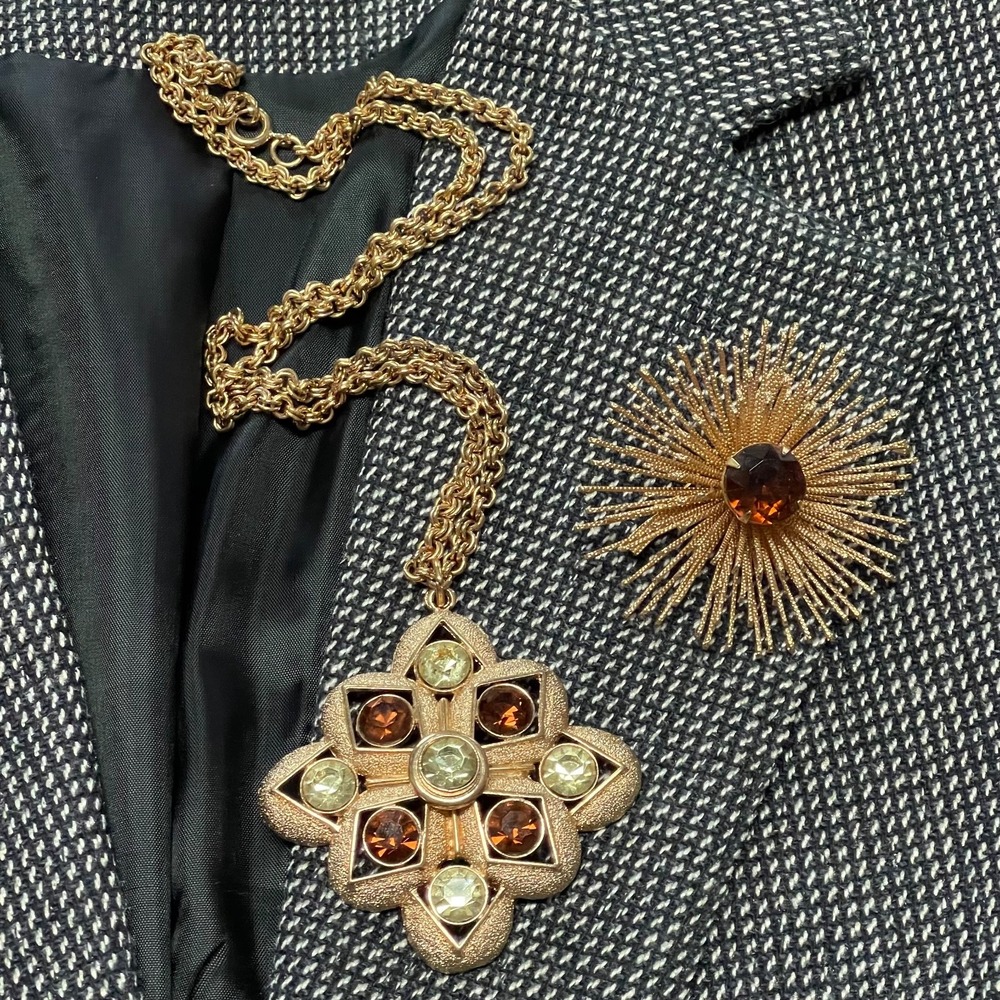 Vintage Gold Rhinestone & Glass Flower Pin Brooch & Necklace w/Medallion Pendent